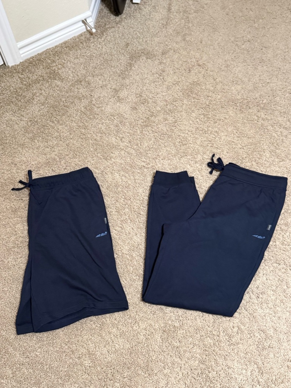 Eddie Bauer Navy Men Jogger and Shortt Set
